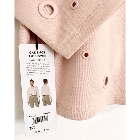 ❌SOLD❌ Alo Yoga Cadence Cropped Sweatshirt NWT - Picture 7 of 9